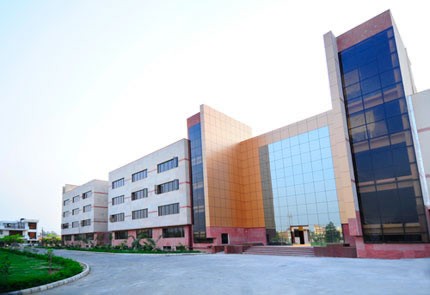 Apeejay Svran Global School, Faridabad