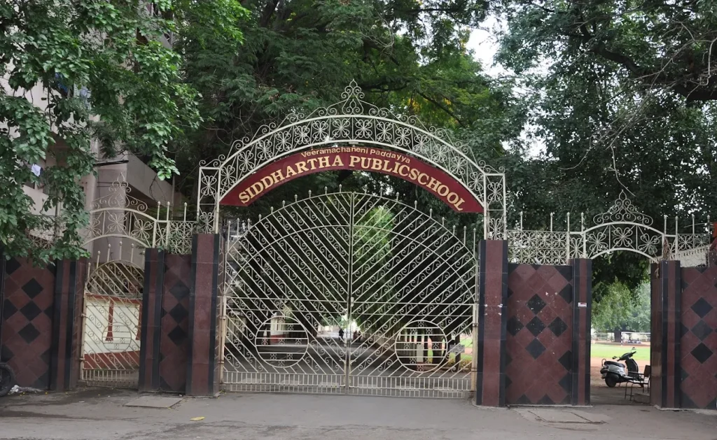 Veeramachaneni Paddayya Siddhartha Public School, Vijayawada