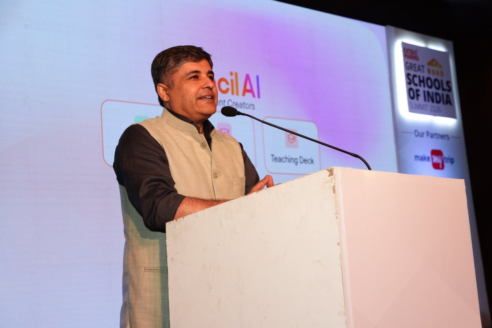 Great Schools of India Summit 2026: Dehradun Brings Together 50+ School Leaders 14 Manav Mehta of Extramarks giving the opening address at the Great Schools of India Summit 2026, Dehradun
